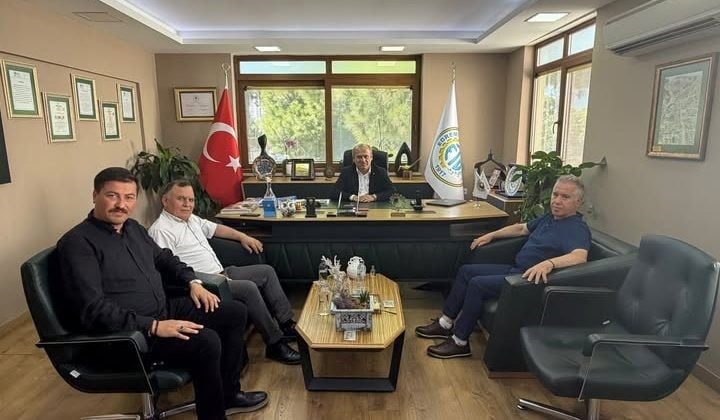 EDREMİT TİCARET ODASI (ETO) GEÇMİŞ DÖNEM YÖNETİM KURULU BAŞKANLARINDAN MEHMET ERTAŞ, ODAYI ZİYARET...