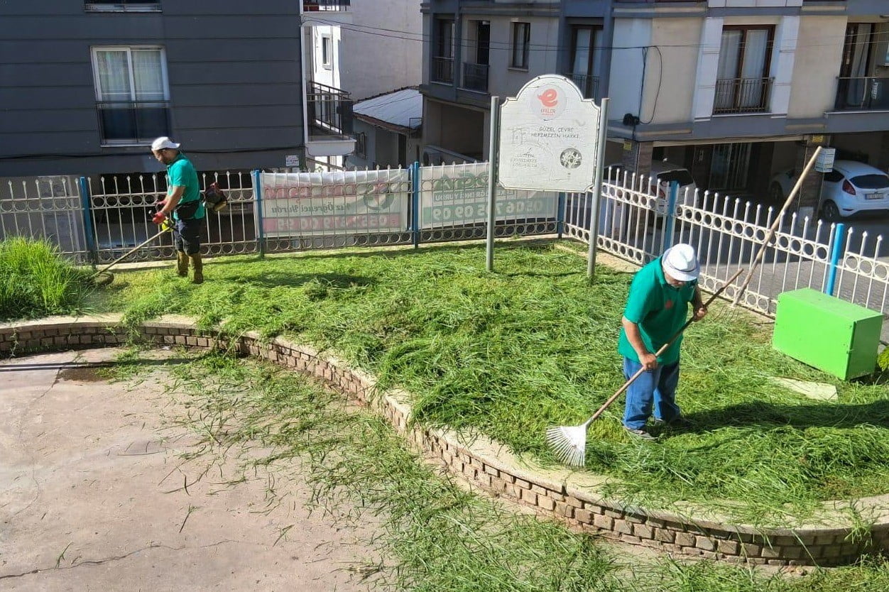 EFELER BELEDİYESİ'NİN DAHA YEŞİL, DÜZENLİ VE YAŞANABİLİR BİR KENT HEDEFİ DOĞRULTUSUNDA PARK VE...