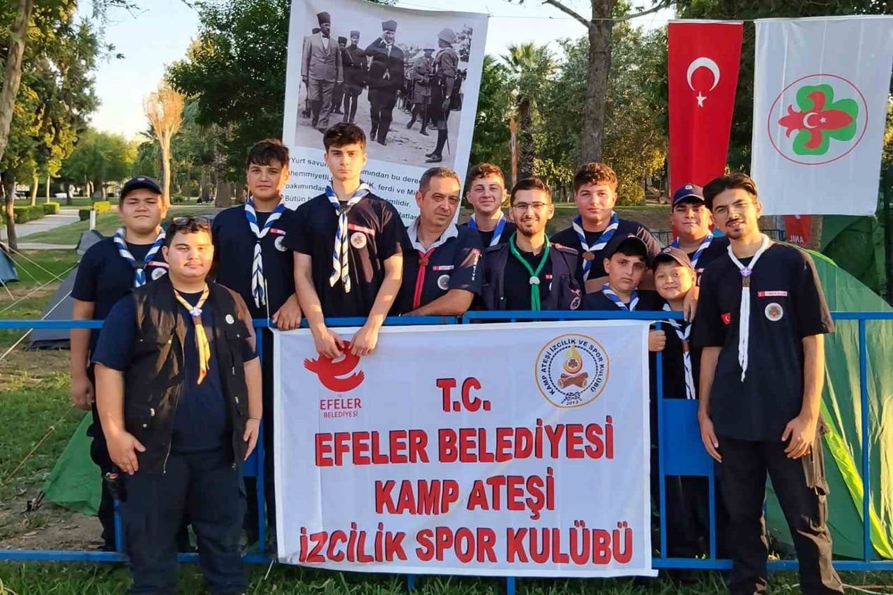 EFELER BELEDİYESİ İZCİLERİ SAHAYA İNDİ