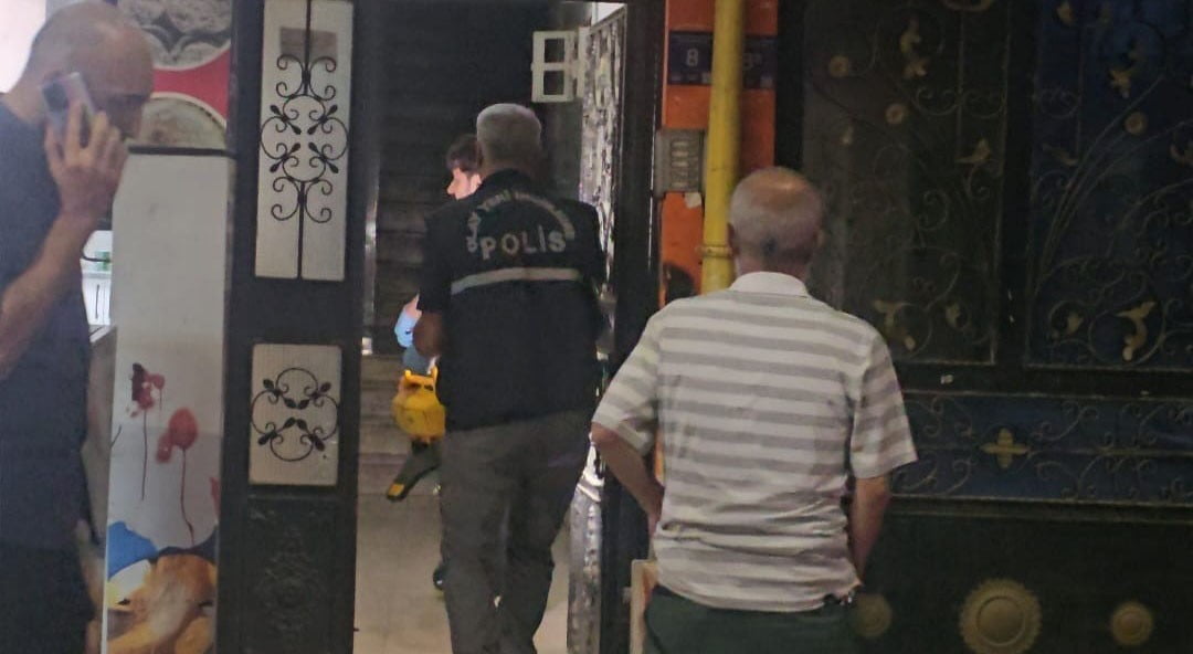 ELAZIĞ’DA SİLAHLI BIÇAKLI KAVGA 2 YARALI