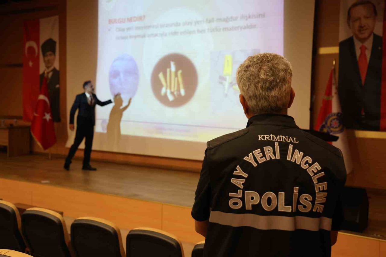 ELAZIĞ İL EMNİYET MÜDÜRLÜĞÜ TARAFINDAN, ACİL SAĞLIK VE İTFAİYE PERSONELİNE YÖNELİK “ADLİ VAKALARDA...