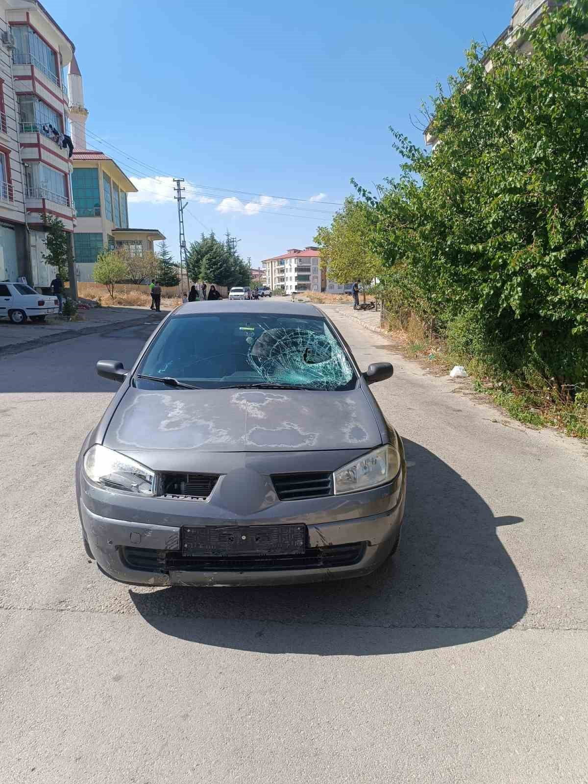 ELAZIĞ’IN PALU İLÇESİNDE MOTOSİKLETİN ÇARPTIĞI ÇOCUK YARALANDI