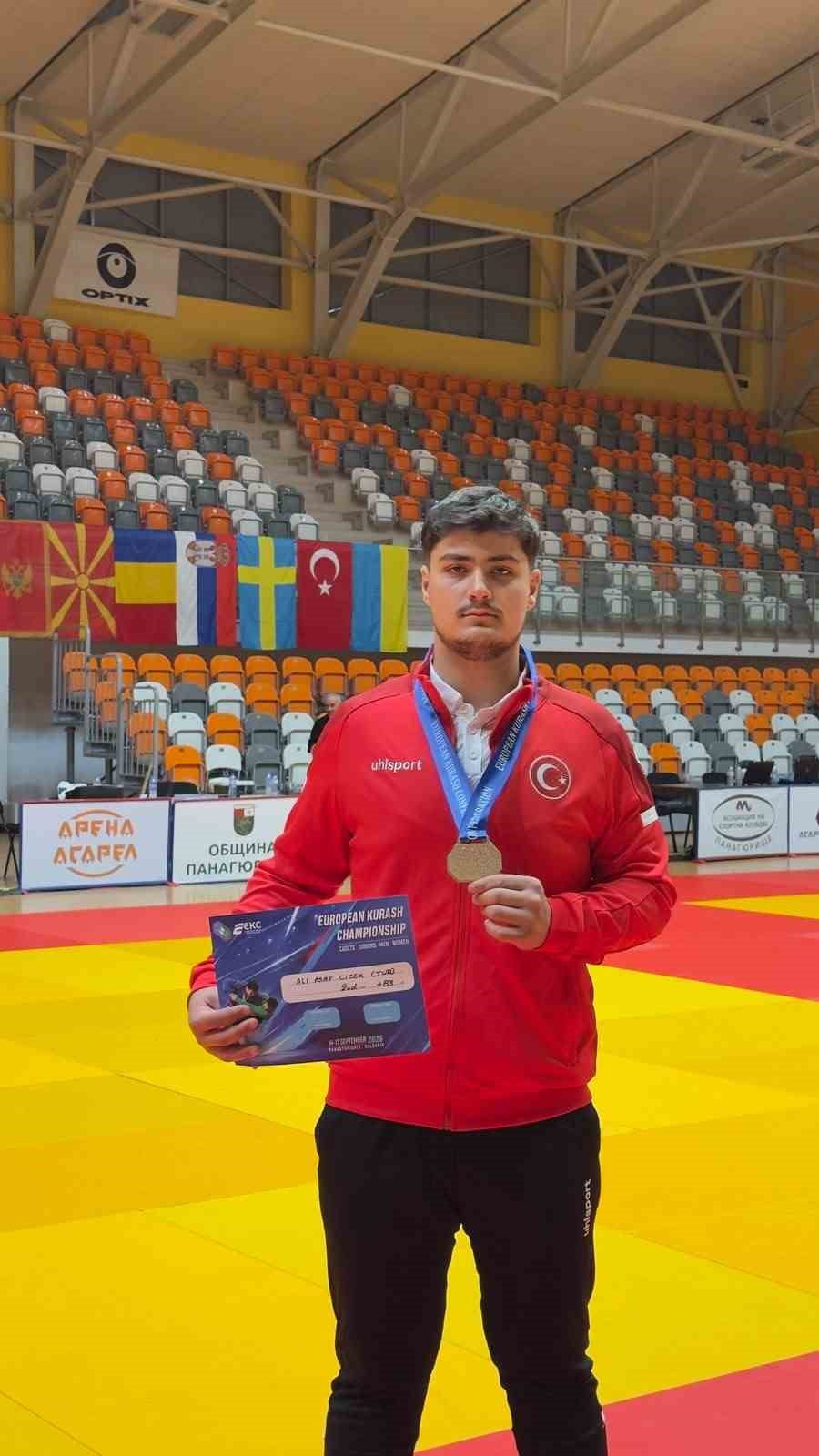 ELAZIĞLI SPORCU AVRUPA 2.'Sİ OLDU