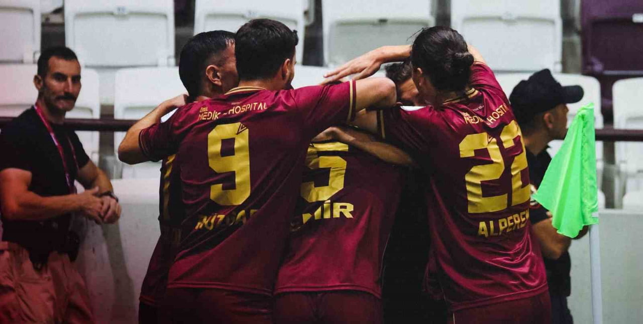 ELAZIĞSPOR'DA FUTBOLCULARA İKİ GÜN İZİN VERİLDİ