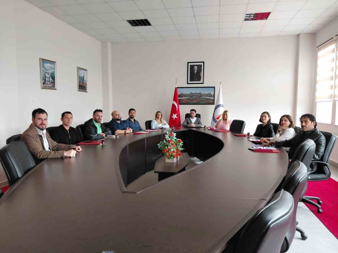 EMET MYO’DA AKADEMİK KURUL TOPLANTISI GERÇEKLEŞTİRİLDİ