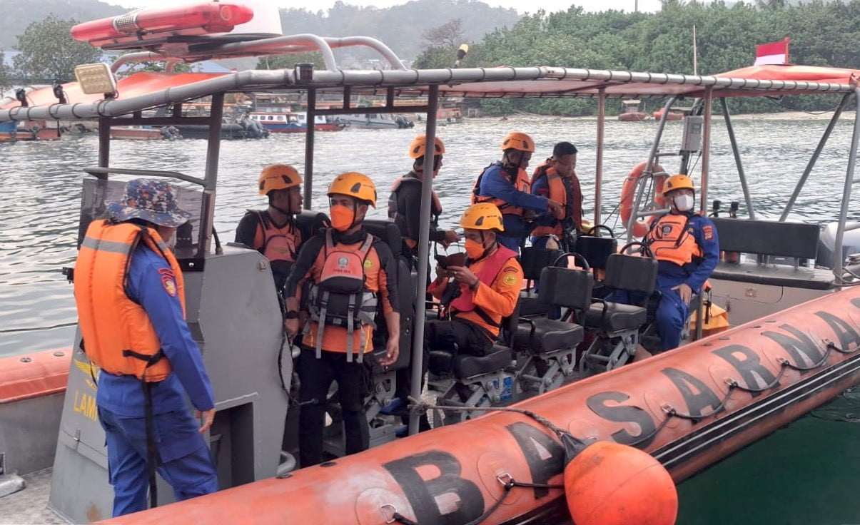 ENDONEZYA'NIN ANAK KRAKATAU ADASI'NDAKİ YANARDAĞ PATLAMASINI TAKİP ETMEK ÜZERE 7 EYLÜL'DE BÖLGEYE...