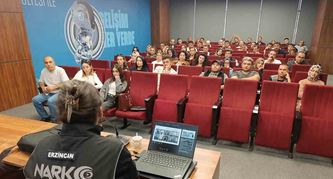 ERZİNCAN’DA 120 ÖZEL GÜVENLİK GÖREVLİSİNE EĞİTİM VERİLDİ