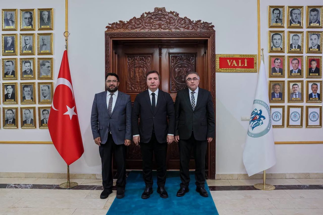 ERZİNCAN VALİSİ HAMZA AYDOĞDU, CUMHURBAŞKANLIĞI KARARNAMESİ İLE DİYARBAKIR İL MÜFTÜLÜĞÜNE ATANAN...