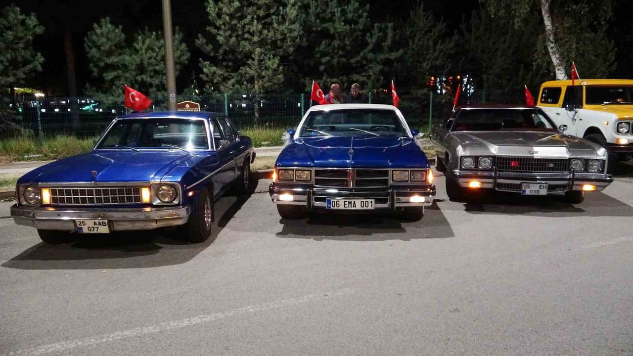 ERZURUM KLASİK ARAÇLAR KULÜBÜ TARAFINDAN DÜZENLENEN ETKİNLİKTE 18 KLASİK ARAÇ, YAKUTİYE İLÇESİNDE...