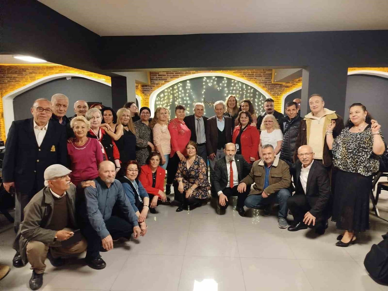 ESKİŞEHİR’DE ‘MEŞK GECESİ’ İZLEYİCİLERDEN TAM NOT ALDI
