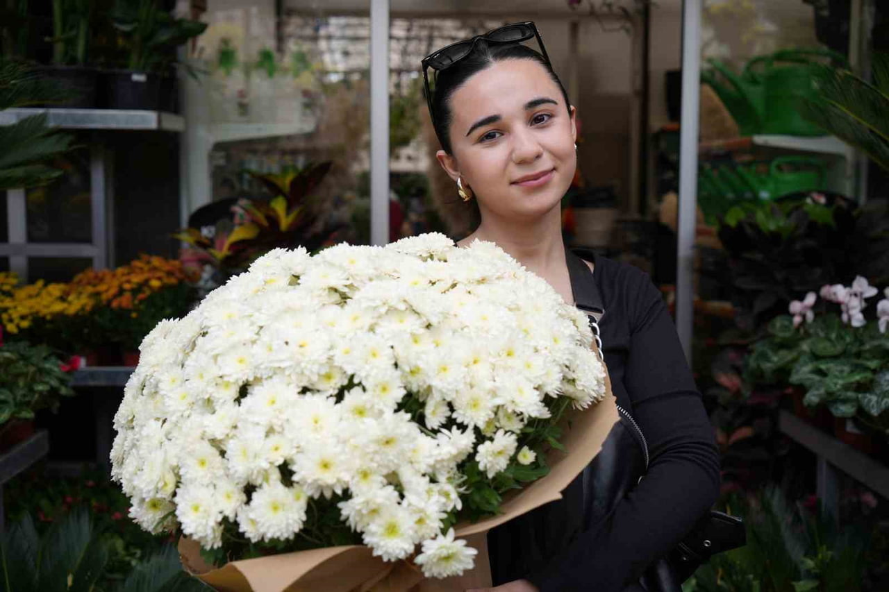 EYLÜL AYINDA EN ÇOK TERCİH EDİLEN ÇİÇEKLER KASIMPATI VE SIKLAMEN OLUYOR