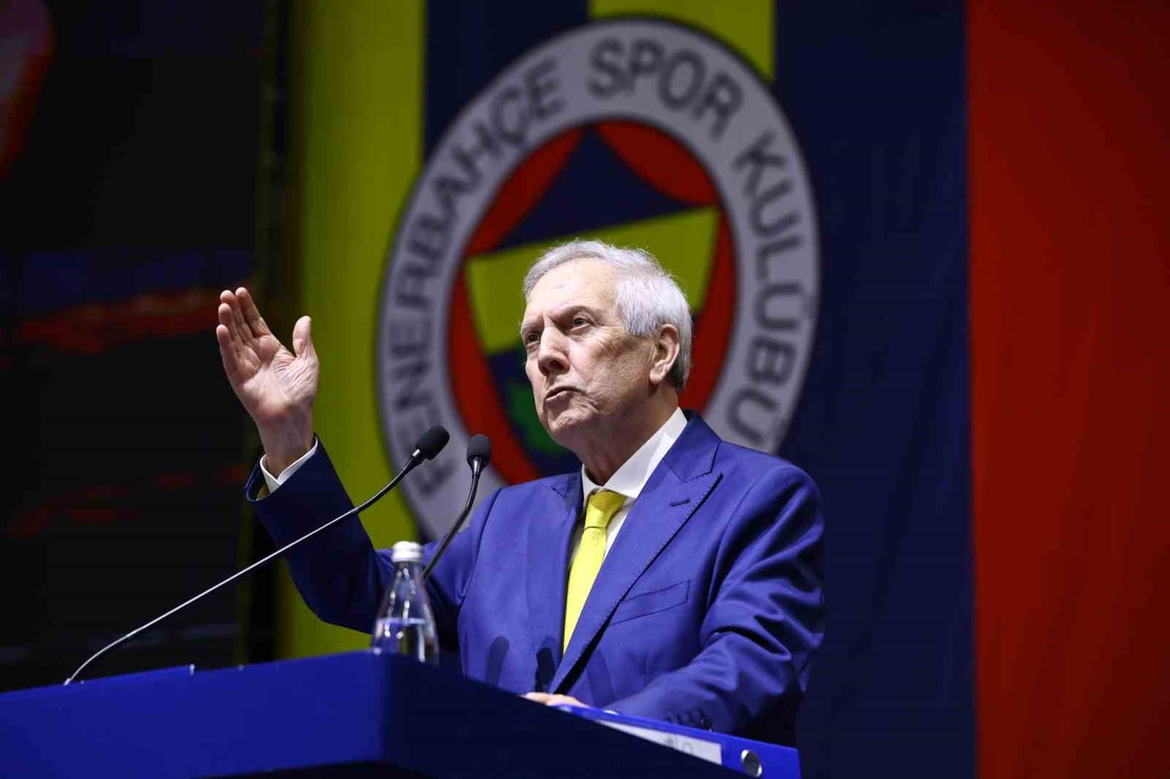 FENERBAHÇE BAŞKANI AZİZ YILDIRIM KONUŞMA YAPTI