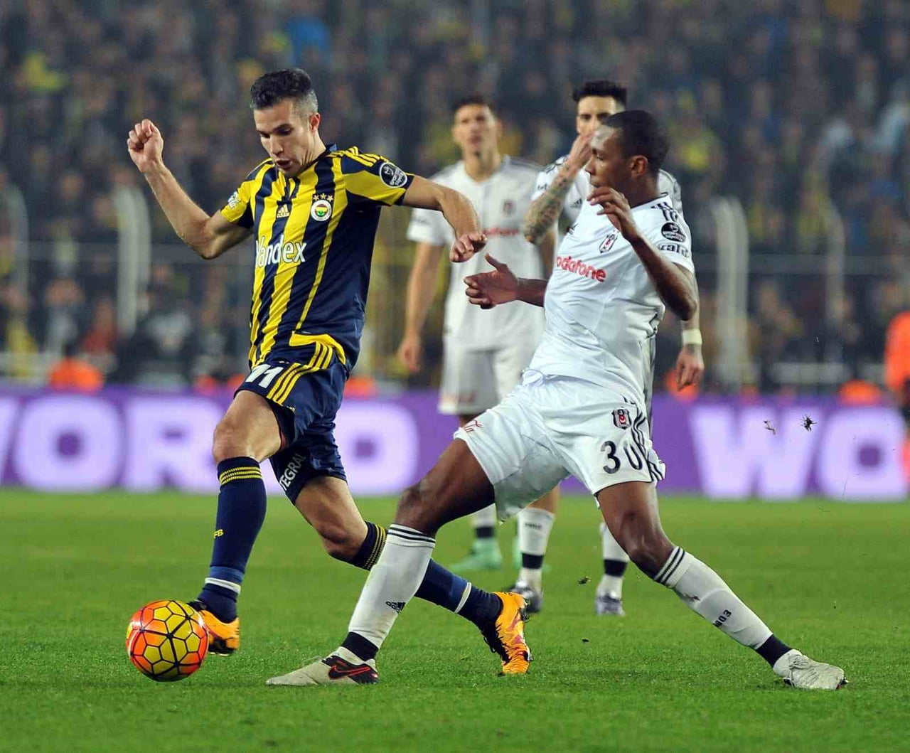 FENERBAHÇE İLE BEŞİKTAŞ, TRENDYOL SÜPER LİG'DE 5 EYLÜL CUMARTESİ GÜNÜ YAPACAKLARI DERBİYLE...