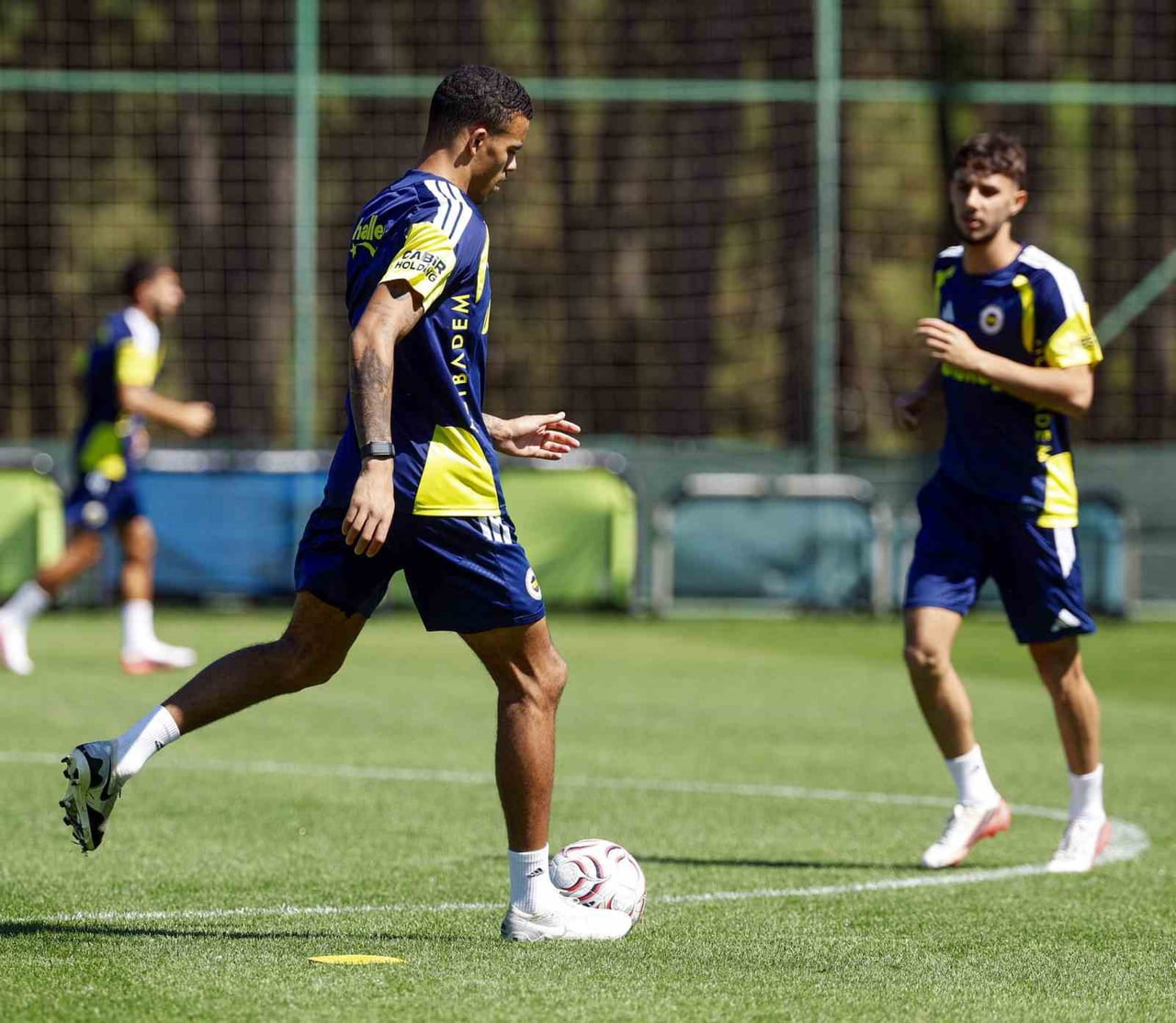 FENERBAHÇE, TRENDYOL SÜPER LİG'İN 5. HAFTASINDA PAZARTESİ GÜNÜ DEPLASMANDA OYNAYACAĞI GAZİANTEP FK...