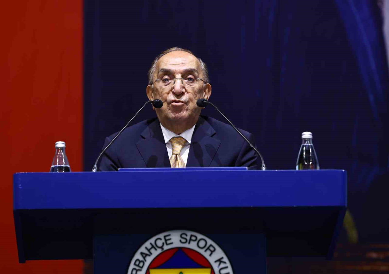 FENERBAHÇE YÖNETİM KURULU ÜYESİ NİHAT ÖZBAĞI