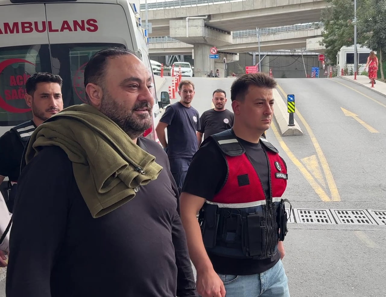 FUTBOLCU ANTRENÖRÜ HASAN ŞAŞ