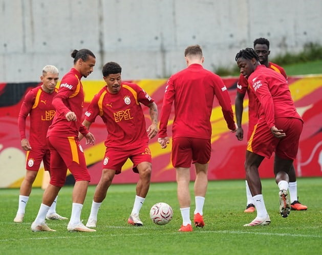 GALATASARAY, TRENDYOL SÜPER LİG'İN 6. HAFTASINDA TRABZONSPOR İLE DEPLASMANDA OYNAYACAĞI MAÇIN...