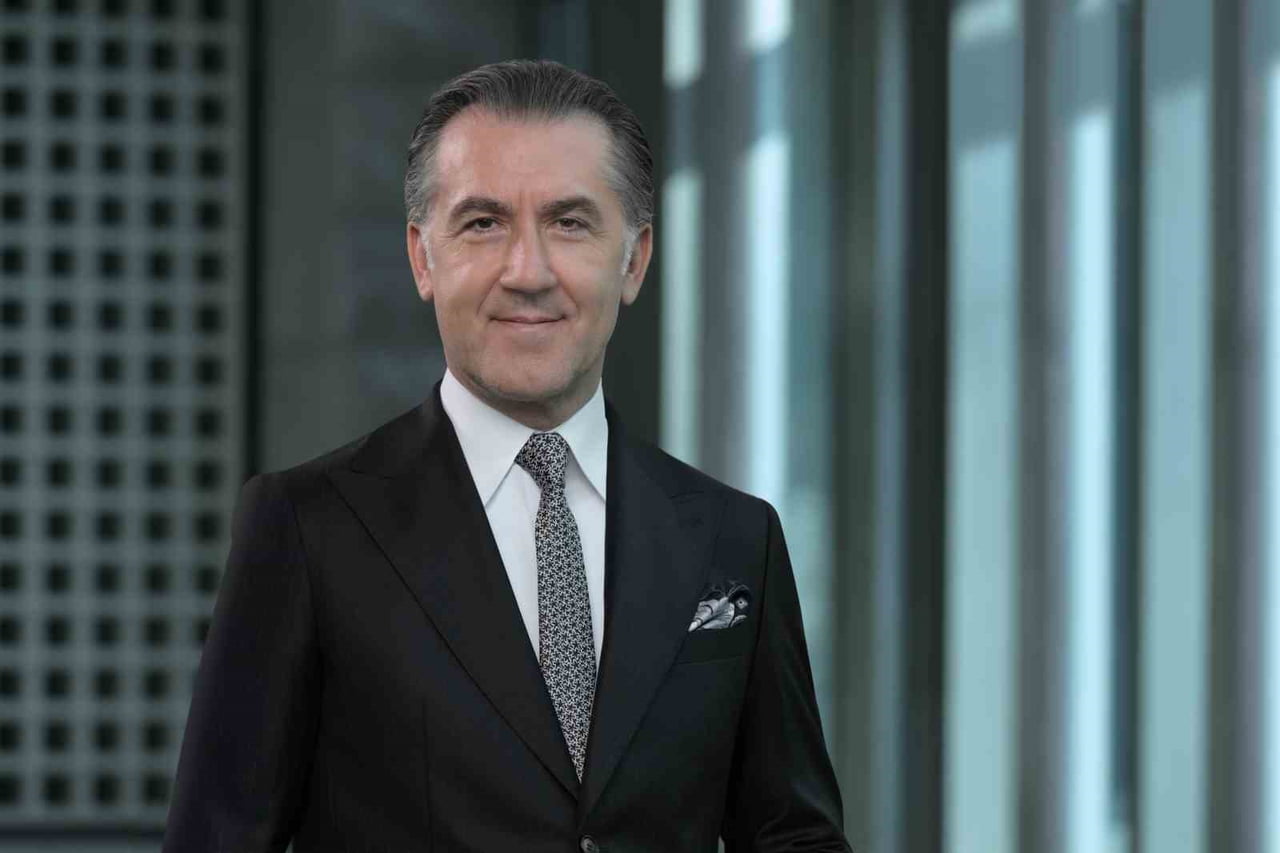 GARANTİ BBVA TÜKETİCİ FİNANSMANI DİREKTÖRÜ KORAY ÖZTOPÇU