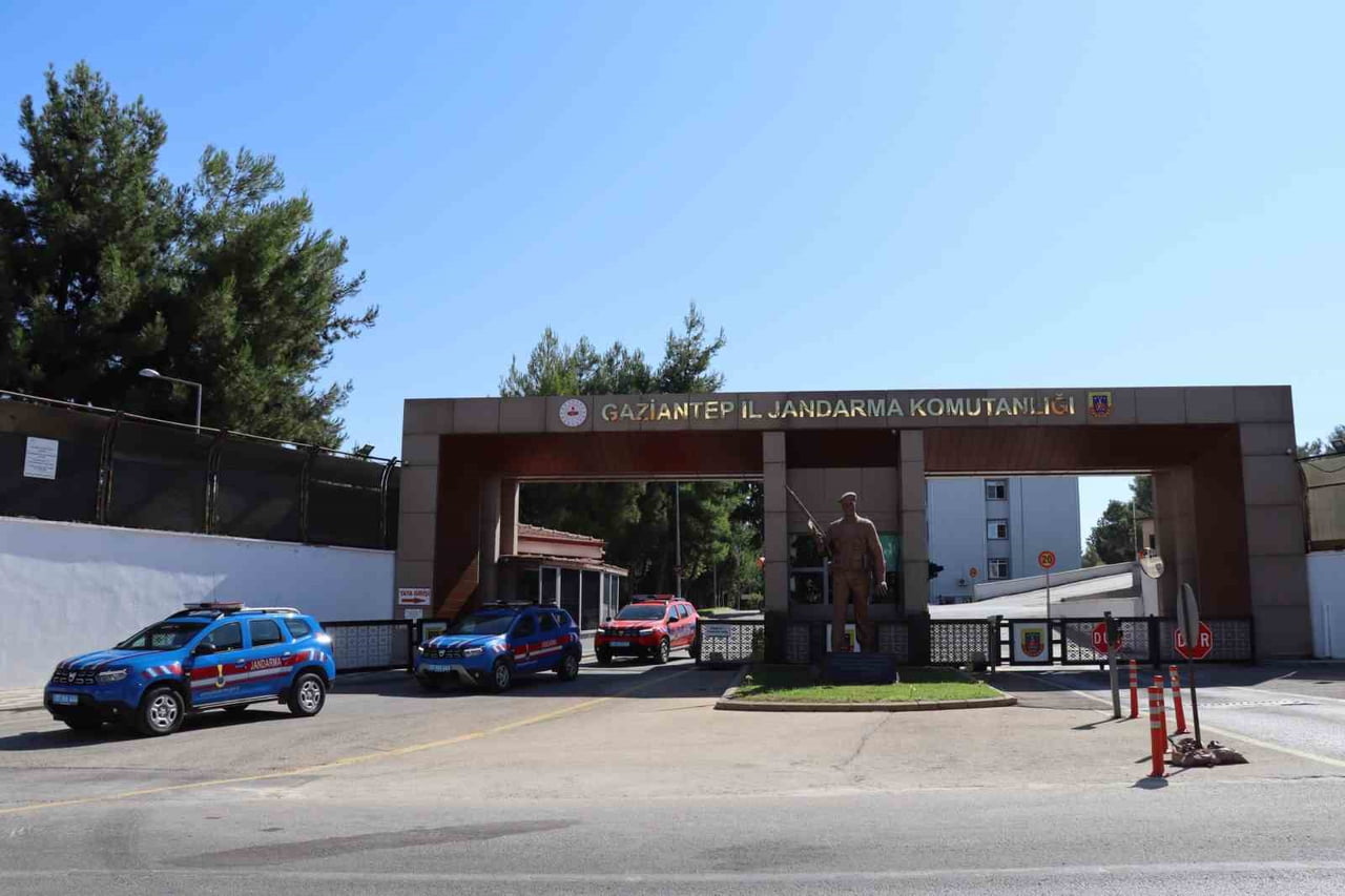 GAZİANTEP'TE KESİNLEŞMİŞ CEZAYLA ARANAN 119 ŞAHIS TUTUKLANDI