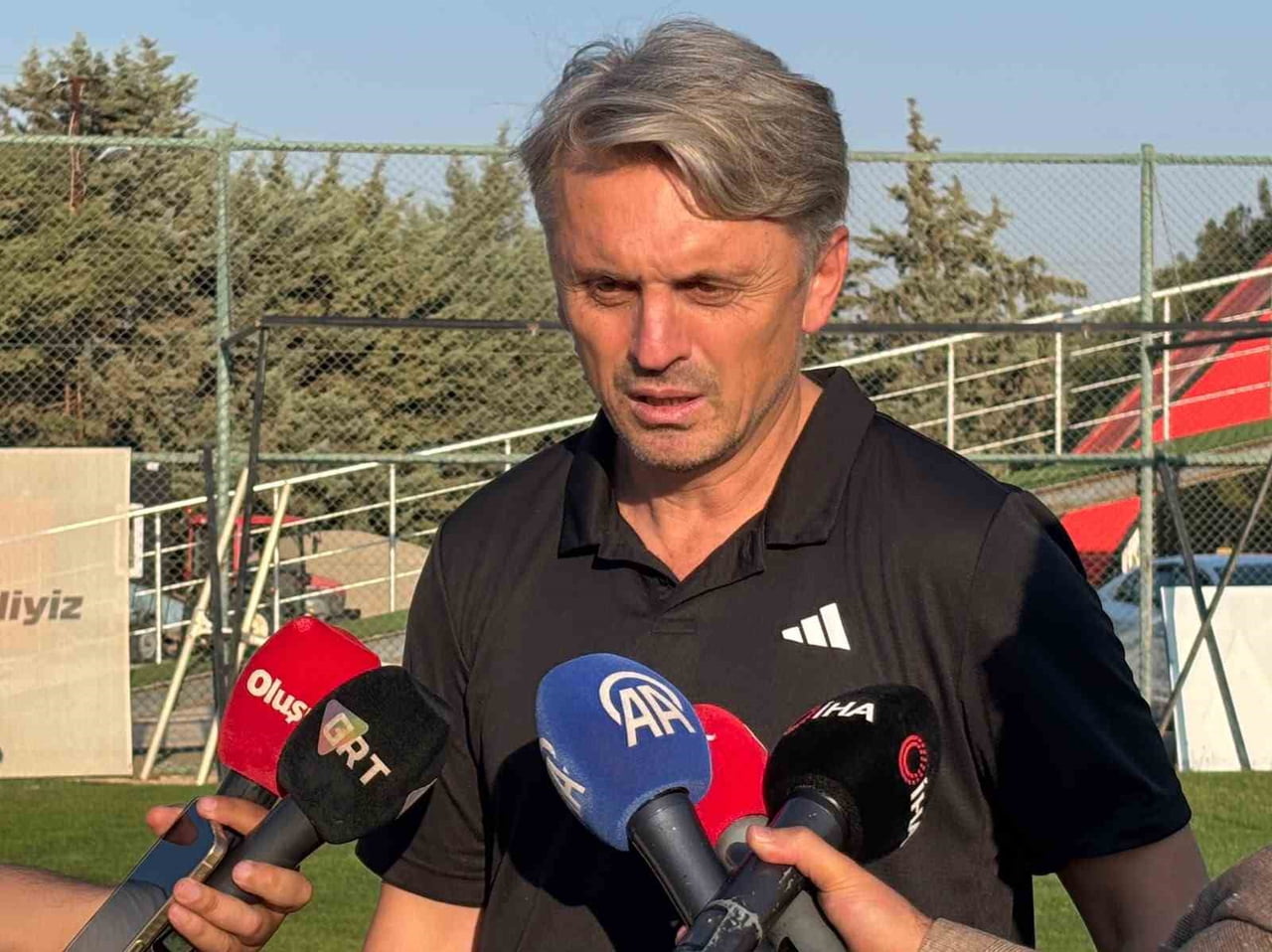 GAZİANTEP FK TEKNİK DİREKTÖRÜ ORHAN AK, MAÇ İLE İLGİLİ DEĞERLENDİRMELERDE BULUNARAK, "FENERBAHÇE...