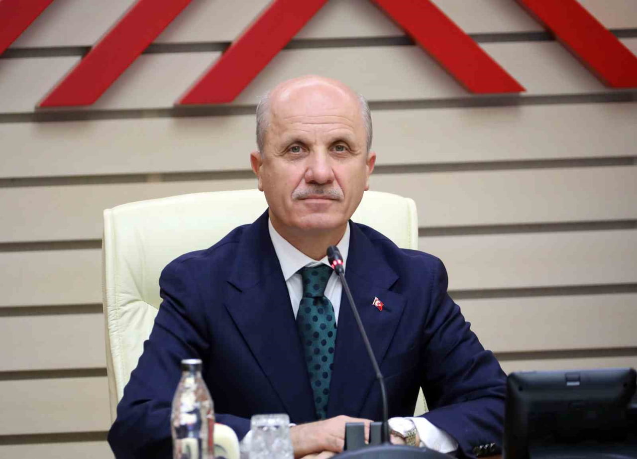 GAZZE İSLAM ÜNİVERSİTESİNİN 2026-2027 AKADEMİK YIL AÇILIŞI, DÜZENLENEN PROGRAMA ÇEVRİM İÇİ...