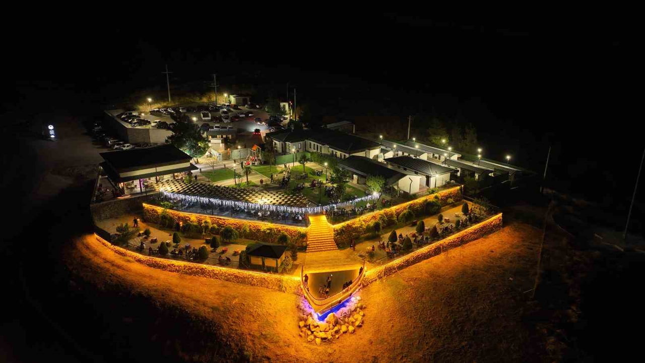 GÜRSU BELEDİYESİ’NİN KATIRLI DAĞI YOLU ÜZERİNDE, BURSA’YA NAZIR PANORAMİK MANZARAYA HAKİM TEPEDE...
