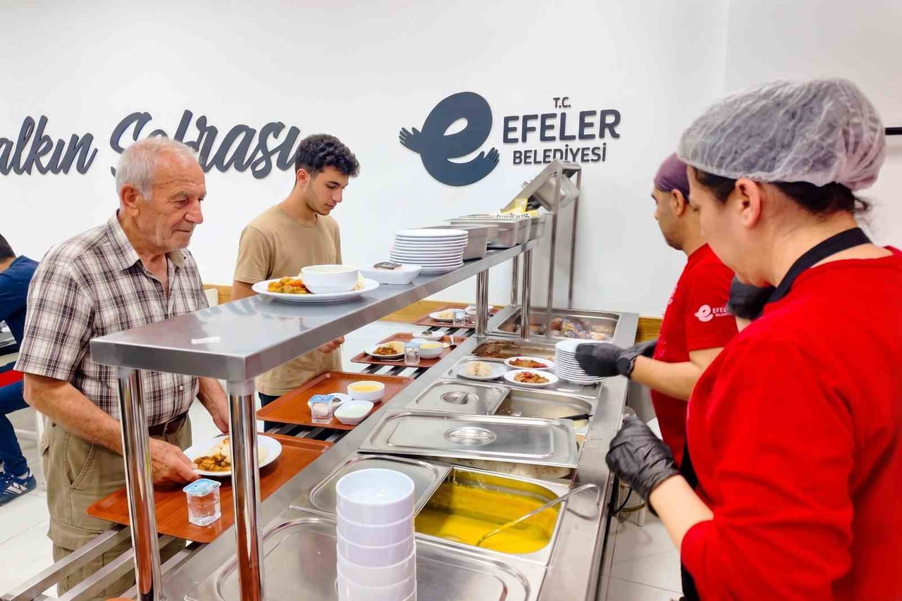 HAFTA İÇİ HER GÜN HİZMET VEREN EFELER KENT LOKANTASI, ÖĞRENCİLERDEN EMEKLİLERE VE DAR GELİRLİ...