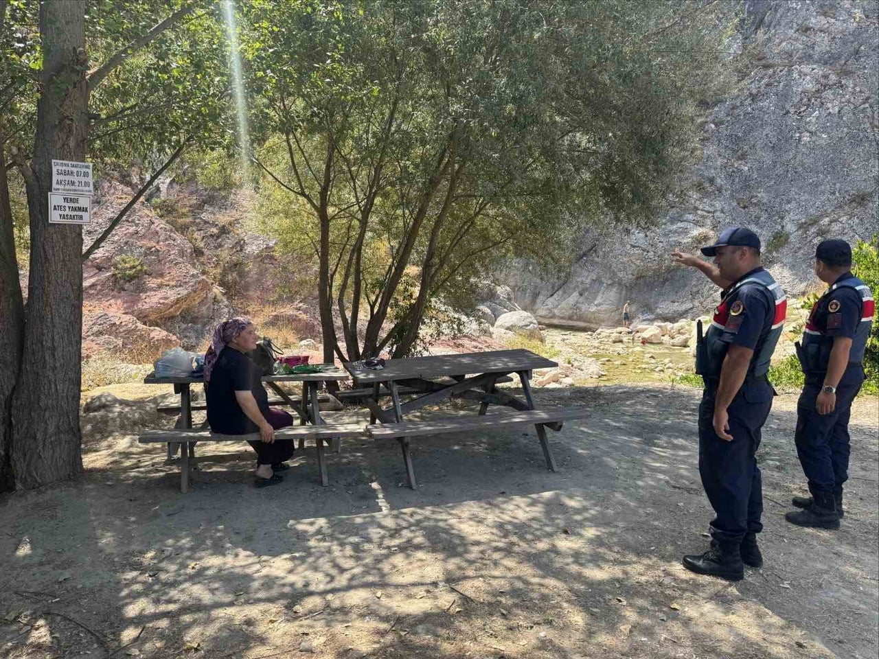 HARMANKAYA KANYONU’NDA ZİYARETÇİLERE YANGIN VE BOĞULMA UYARISI