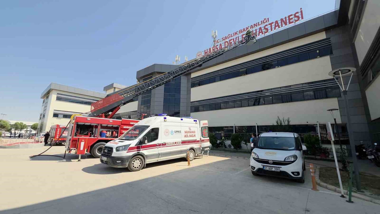 HATAY'DA HASSA DEVLET HASTANESİ’NDE OLASI YANGIN VE ACİL DURUMLARA KARŞI HAZIRLIK DÜZEYİNİN...