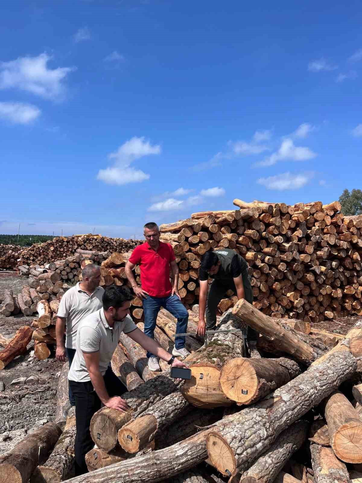 HATAY ORMAN BÖLGE MÜDÜRÜ İLKAY GÜNAY’IN İSKENDERUN SAHİL ORMAN DEPOSU’NDA GERÇEKLEŞTİRDİĞİ...