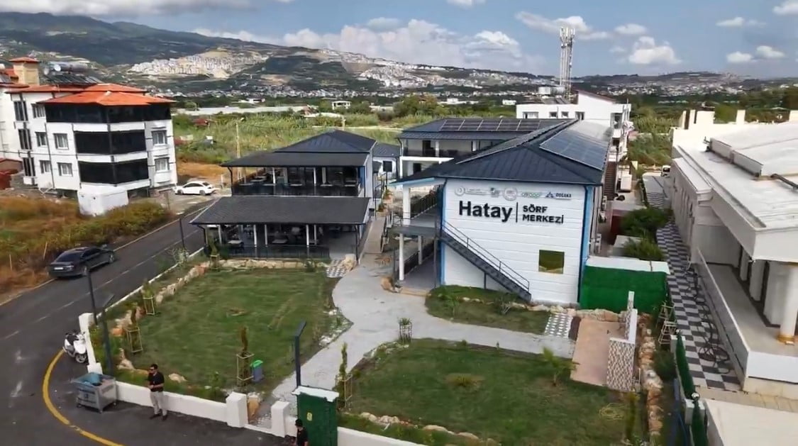 HATAY VALİSİ MUSTAFA MASATLI, SAMANDAĞ SÖRF MERKEZİ’NDE İNCELEMELERDE BULUNDU.
