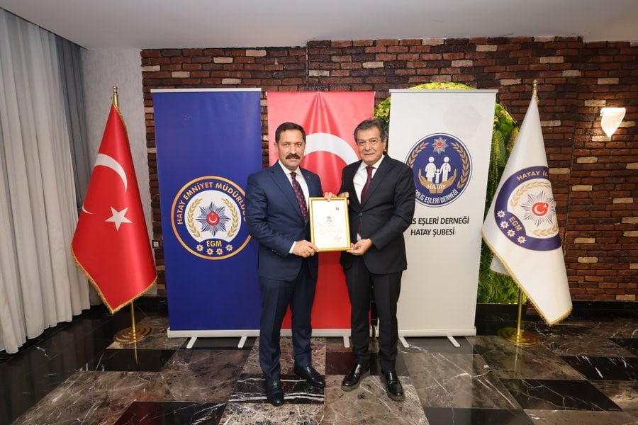 HATAY VALİSİ MUSTAFA MASATLI VE EŞİ ESRA MASATLI, RÜŞTÜ YILMAZ ONURUNA DÜZENLENEN VEDA YEMEĞİNE...
