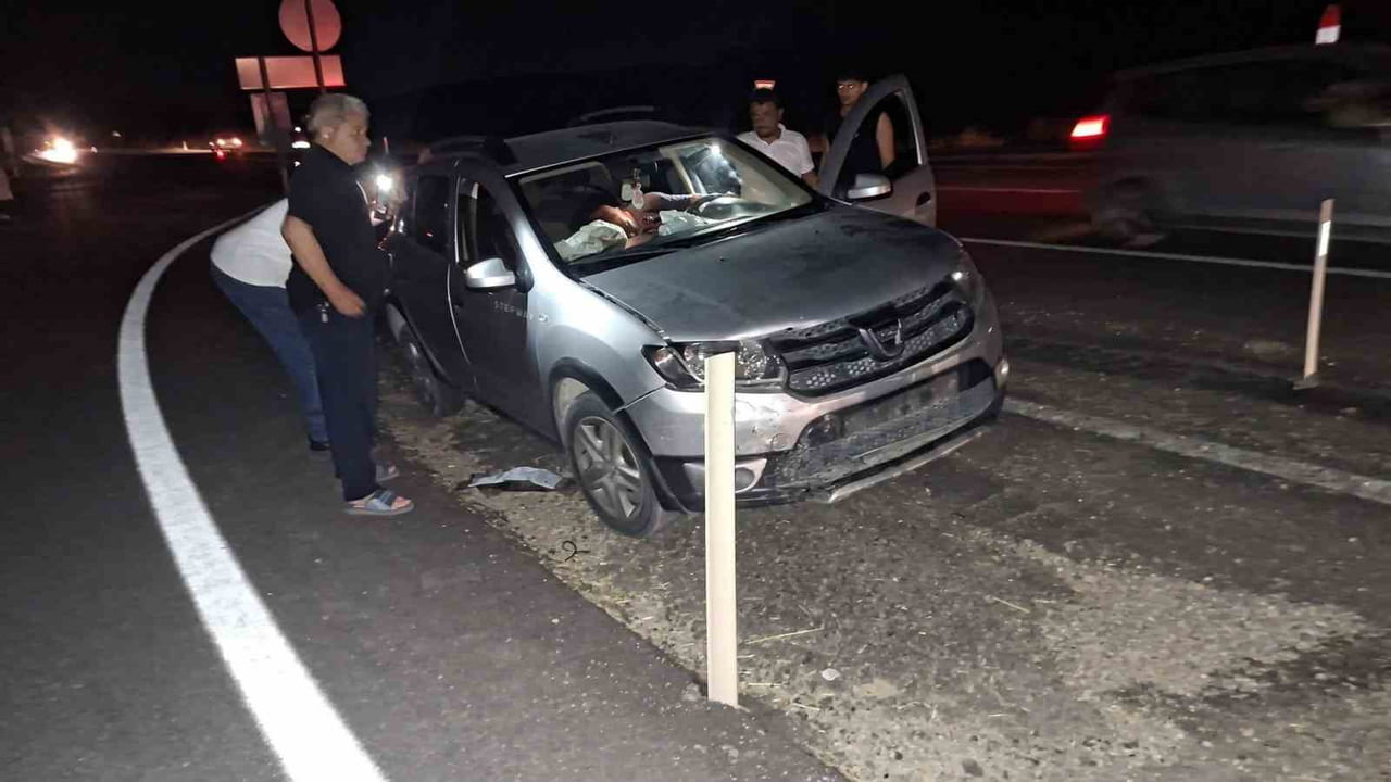 HİSARCIK’TA İKİ OTOMOBİL ÇARPIŞTI: 2 YARALI