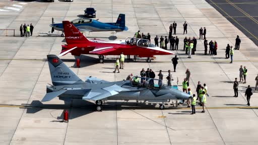 HÜRKUŞ-II ve HÜRJET’ten test uçuşu