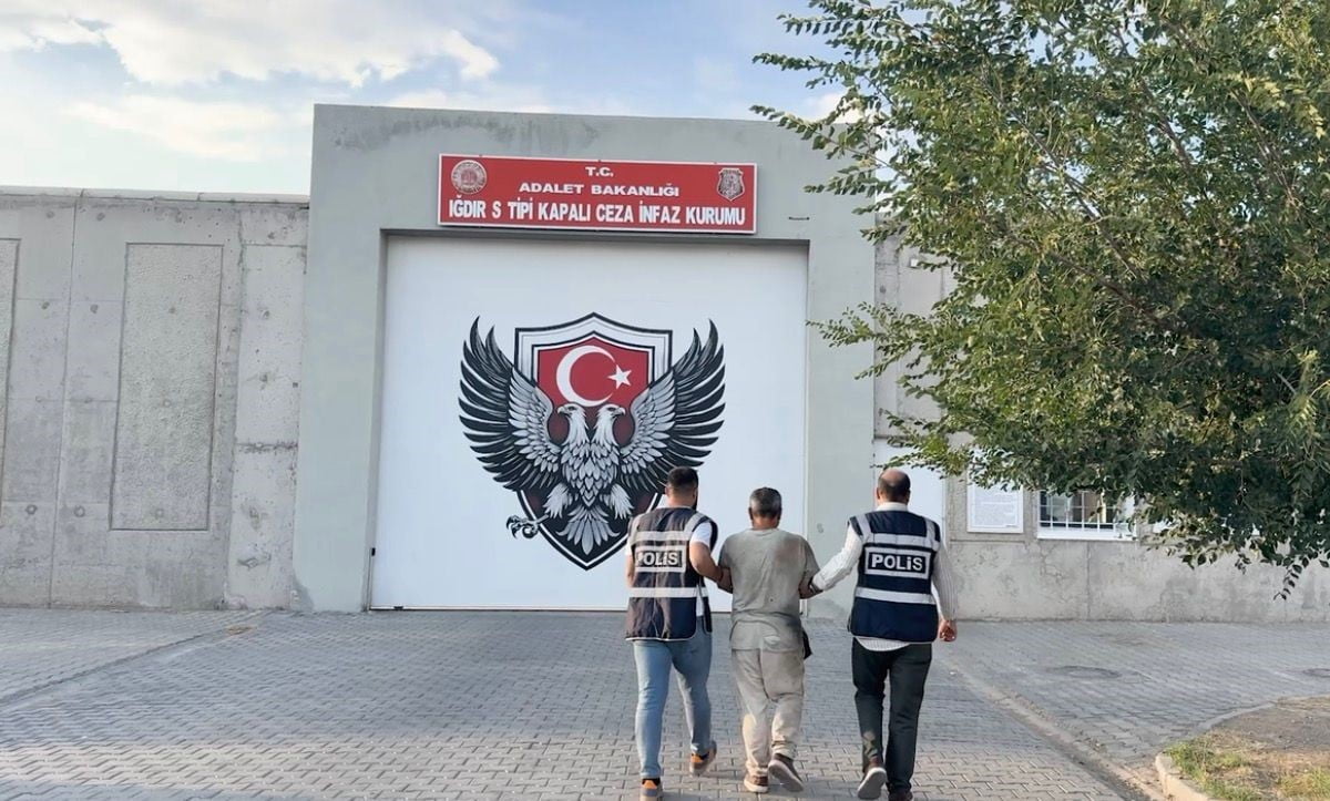 IĞDIR’DA 10 YIL 4 AY 17 GÜN HAPİS CEZASIYLA ARANAN ŞAHIS YAKALANDI