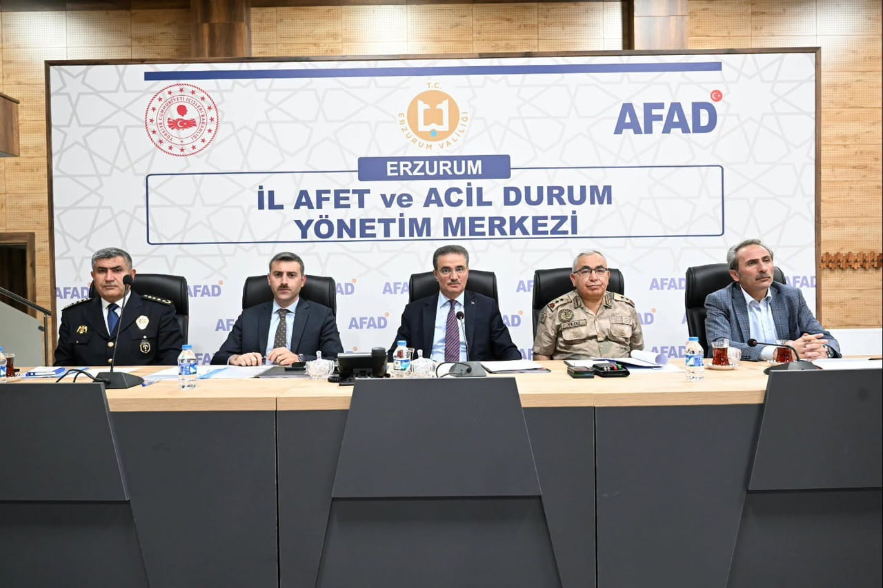 İL HAYVANLARI KORUMA KURULU TOPLANTISI, VALİ AYDIN BARUŞ BAŞKANLIĞINDA; VALİ YARDIMCISI ORHAN...