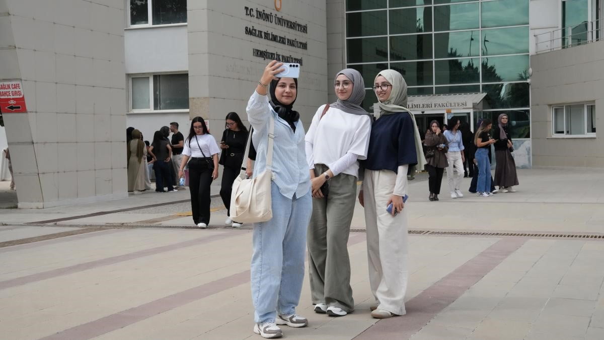İNÖNÜ ÜNİVERSİTESİNDE YENİ DÖNEM HEYECANI BAŞLADI