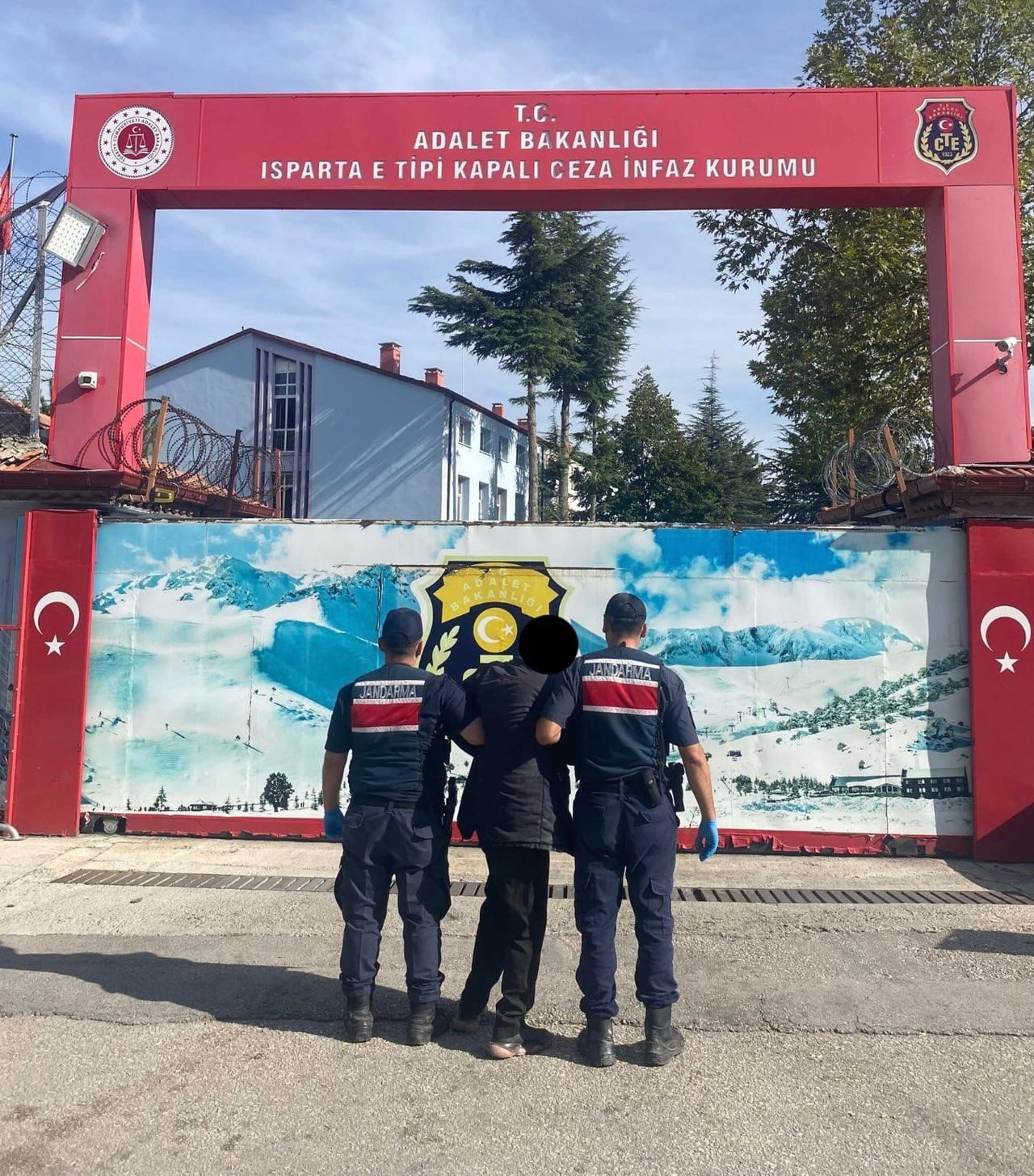 ISPARTA İL JANDARMA KOMUTANLIĞINCA YÜRÜTÜLEN ÇALIŞMA KAPSAMINDA, HAKKINDA "ÇOCUĞUN CİNSEL...