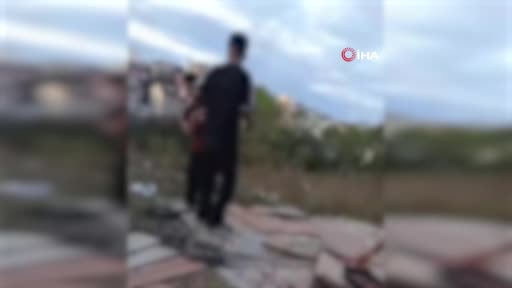 İstanbul'da 12 yaşındaki çocuğa akran zorbalığı kamerada: Çayırlık alana götürüp dakikalarca...