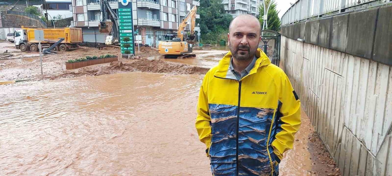 İYİDERE BELEDİYE BAŞKANI SAFFET METE,