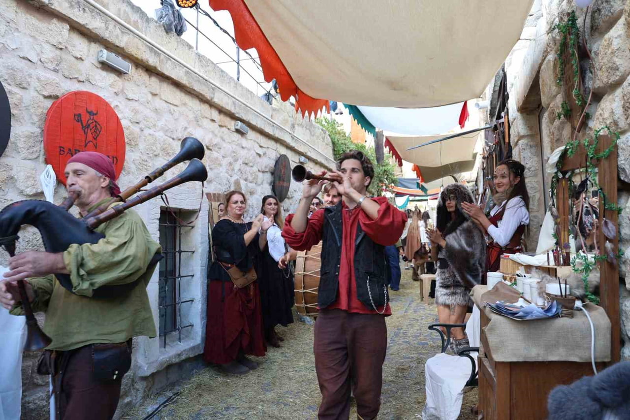KAPADOKYA'DA BU YIL DÖRDÜNCÜSÜ DÜZENLENEN ORTA ÇAĞ PANAYIRI, YERLİ VE YABANCI ZİYARETÇİLERİ TARİHİ...