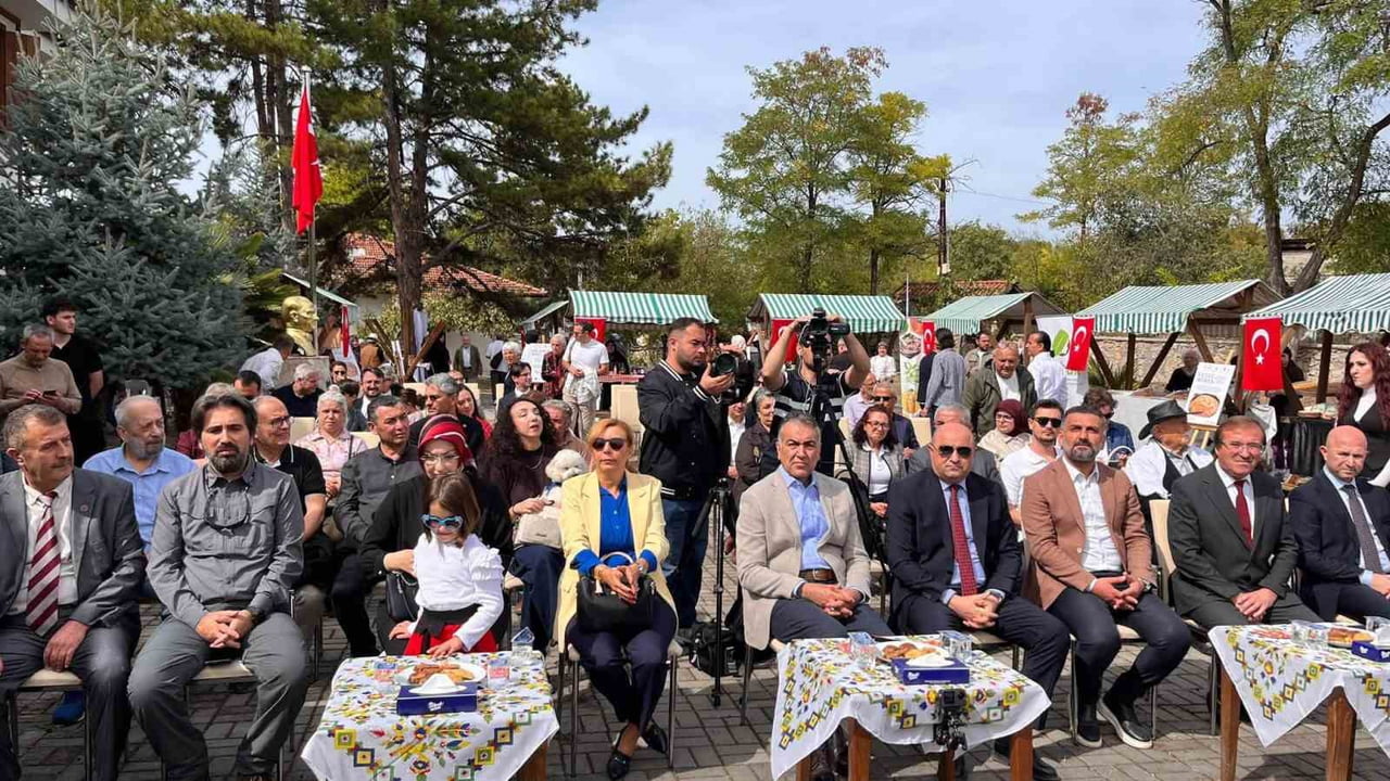 KARABÜK'ÜN SAFRANBOLU İLÇESİNİN 700 YILI AŞKIN GEÇMİŞE SAHİP YÖRÜK KÖYÜ, TARİHİ DOKUSU, GELENEKSEL...