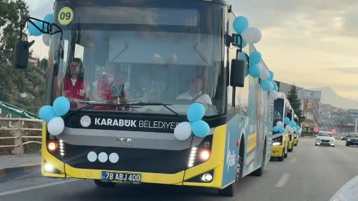 Karabük Belediyesi’nin geleneksel sünnet şöleni renkli görüntülere sahne oldu