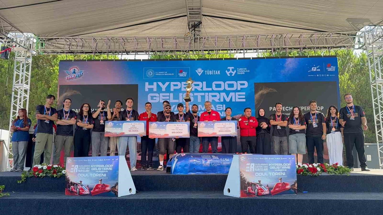 KARABÜK ÜNİVERSİTESİ (KBÜ) ÖĞRENCİLERİNDEN OLUŞAN PARTECH HYPERLOOP TAKIMI, TEKNOFEST 2026...