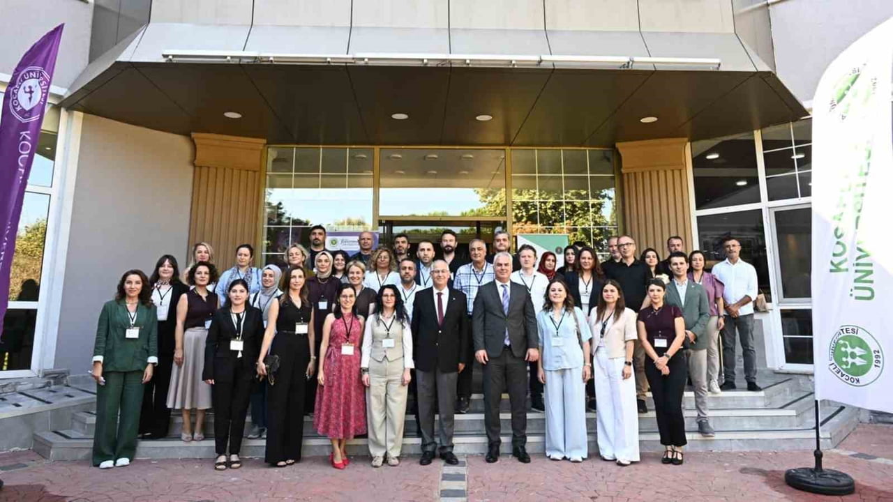 KARABÜK ÜNİVERSİTESİNDEN (KBÜ) DÖRT AKADEMİSYEN, KOCAELİ ÜNİVERSİTESİ EV SAHİPLİĞİNDE DÜZENLENEN...