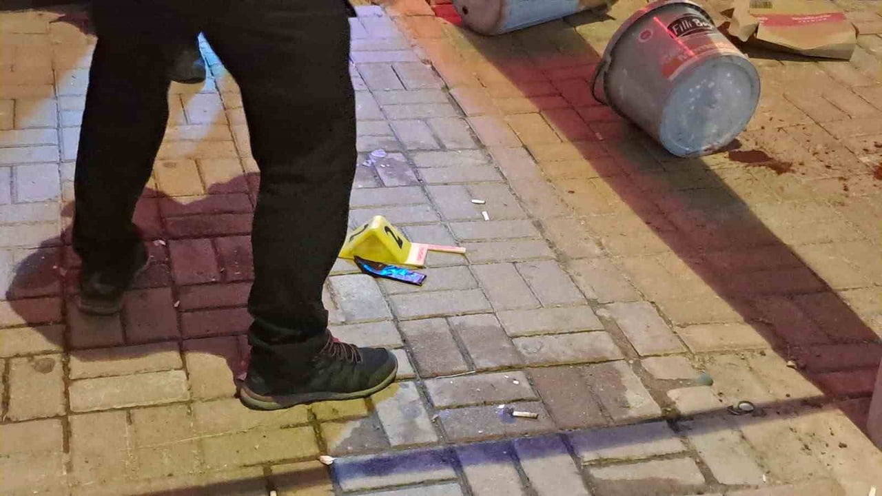 KARAMAN’DA İKİ GRUP ARASINDA ÇIKAN KAVGADA, 15 YAŞINDAKİ ÇOCUK BIÇAKLANARAK YARALANDI.