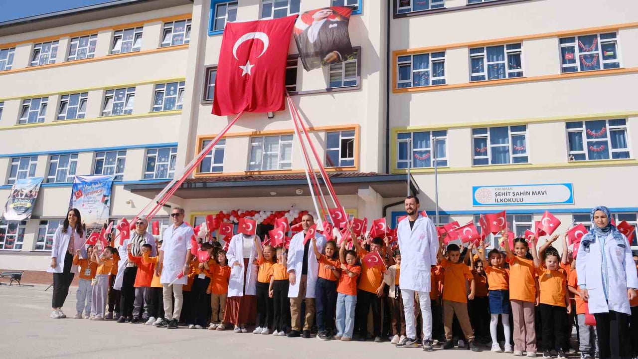 KARAMAN’DA İLKÖĞRETİM HAFTASI VE 2026-2027 EĞİTİM-ÖĞRETİM YILININ BAŞLAMASI DOLAYISIYLA KUTLAMA...