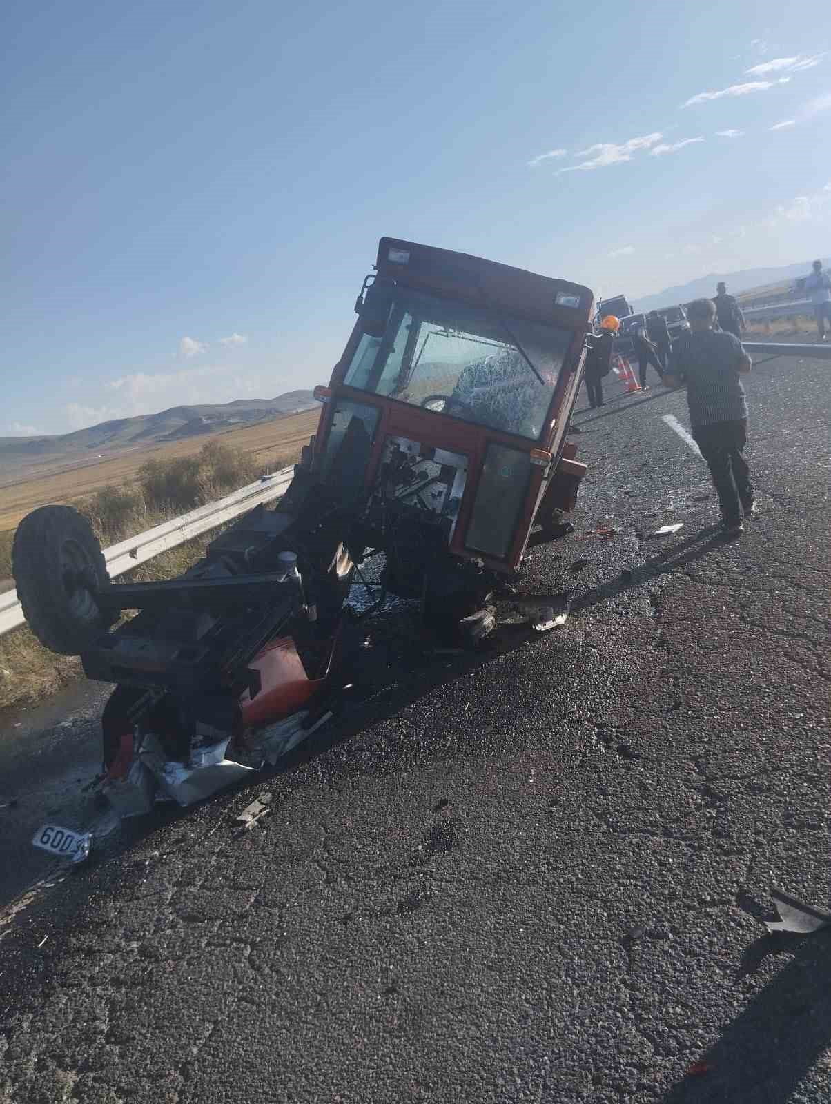 KARS’TA TRAFİK KAZASI 6 YARALI