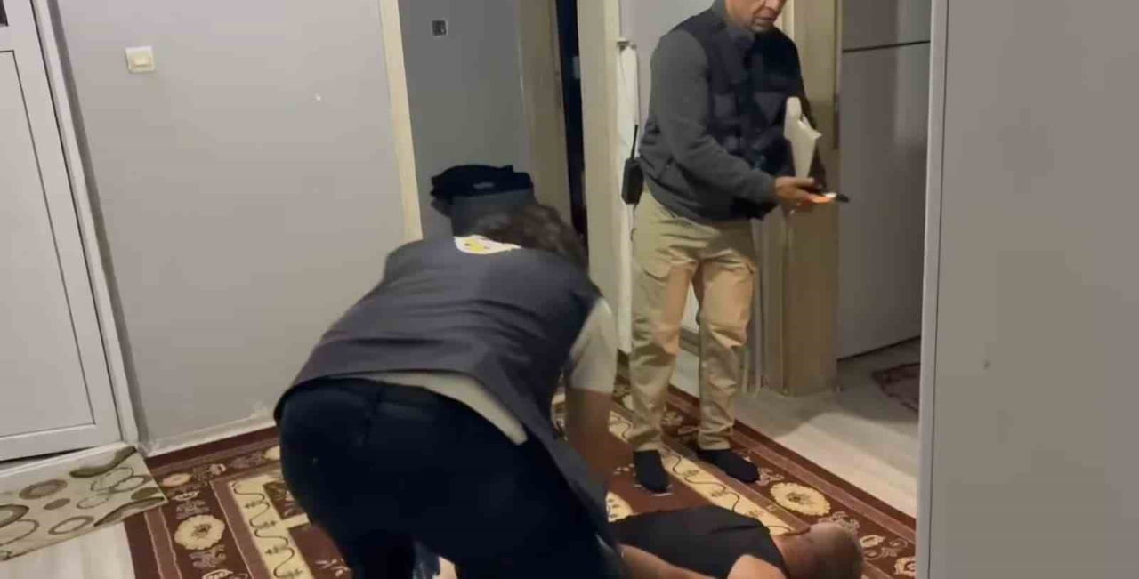 KAYSERİ'DE, 'ŞİRİNLER' OLARAK BİLİNEN YENİ NESİL SUÇ ÖRGÜTÜNE YÖNELİK DÜZENLENEN OPERASYONDA 32...