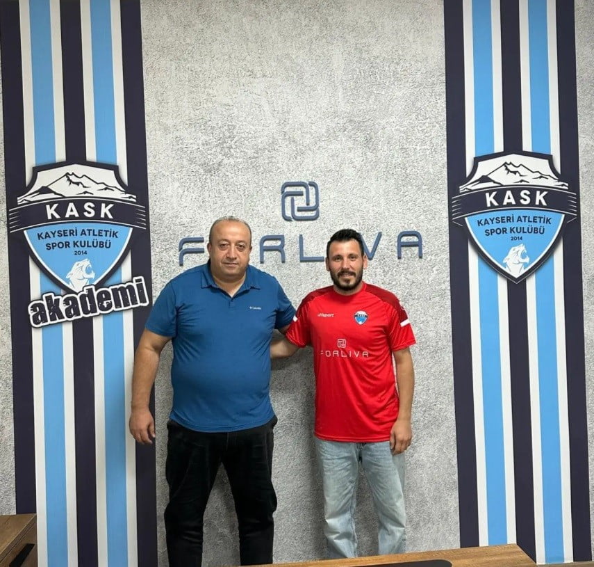 KAYSERİ ATLETİKSPOR TECRÜBELİ ORTA SAHA OYUNCUSU AYHAN GÜRBÜZ’Ü RENKLERİNE BAĞLADI.